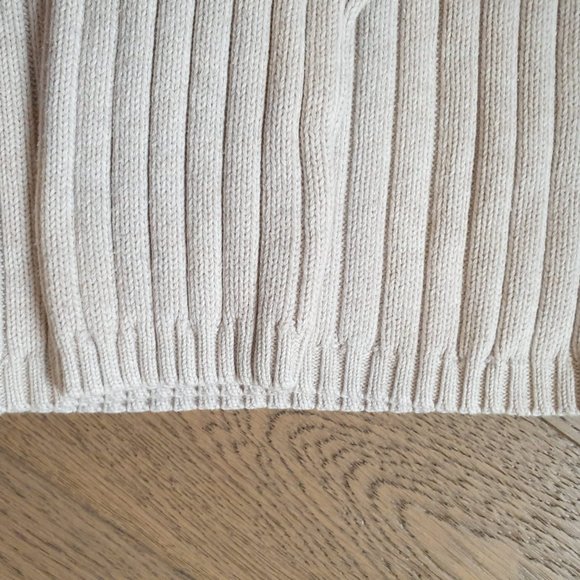 Northern Reflections Beige/Cream Pull Over Sweater Size Medium. Great Condition - Picture 3 of 4